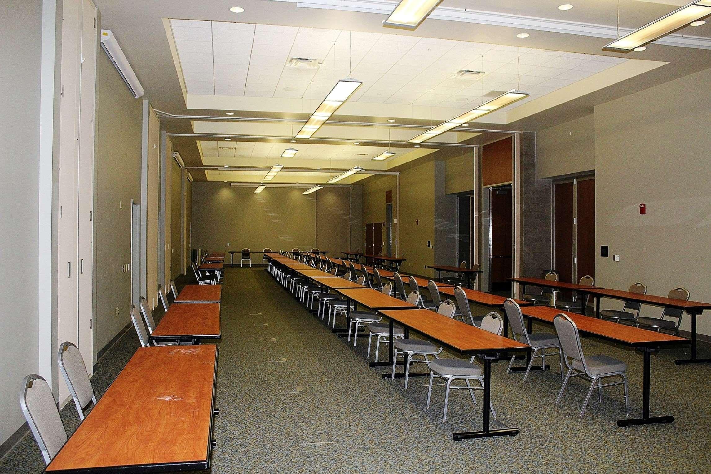 Hampton Inn & Suites California University-Pittsburgh Coal Center Екстер'єр фото